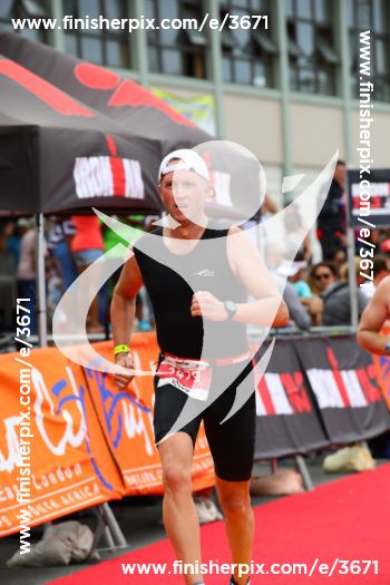 3671_028464 | Run