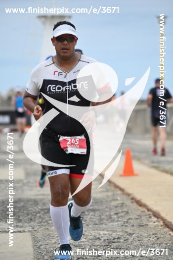 3671_066905 | Run